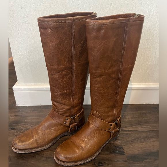 Frye Veronica Tall Boot - Picture 7 of 9
